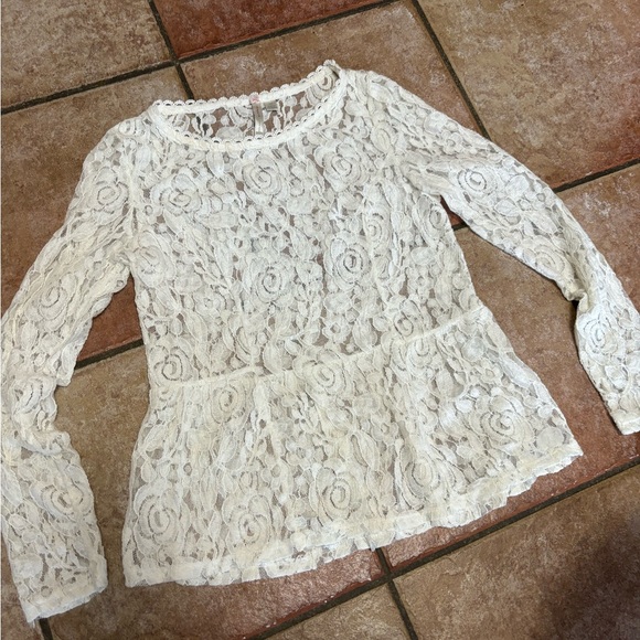 Lauren Conrad Lace Shirt - Picture 2 of 3
